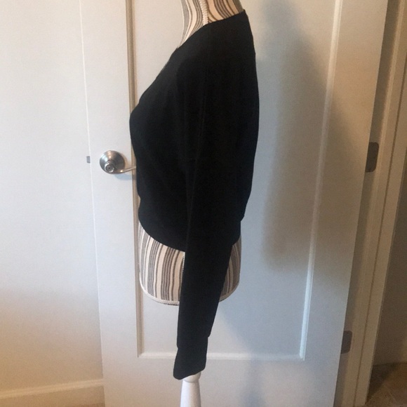 Glyder Cropped Activewear Sweatshirt - Picture 4 of 8